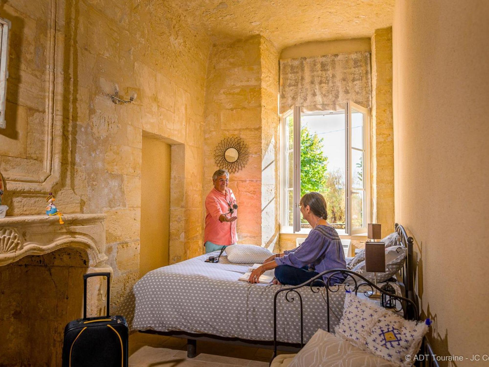 Maison Troglodyte Elegante Avec Spa, Salle De Jeux Et Jardin Clos A Vouvray - Fr-1-381-87 Ngoại thất bức ảnh