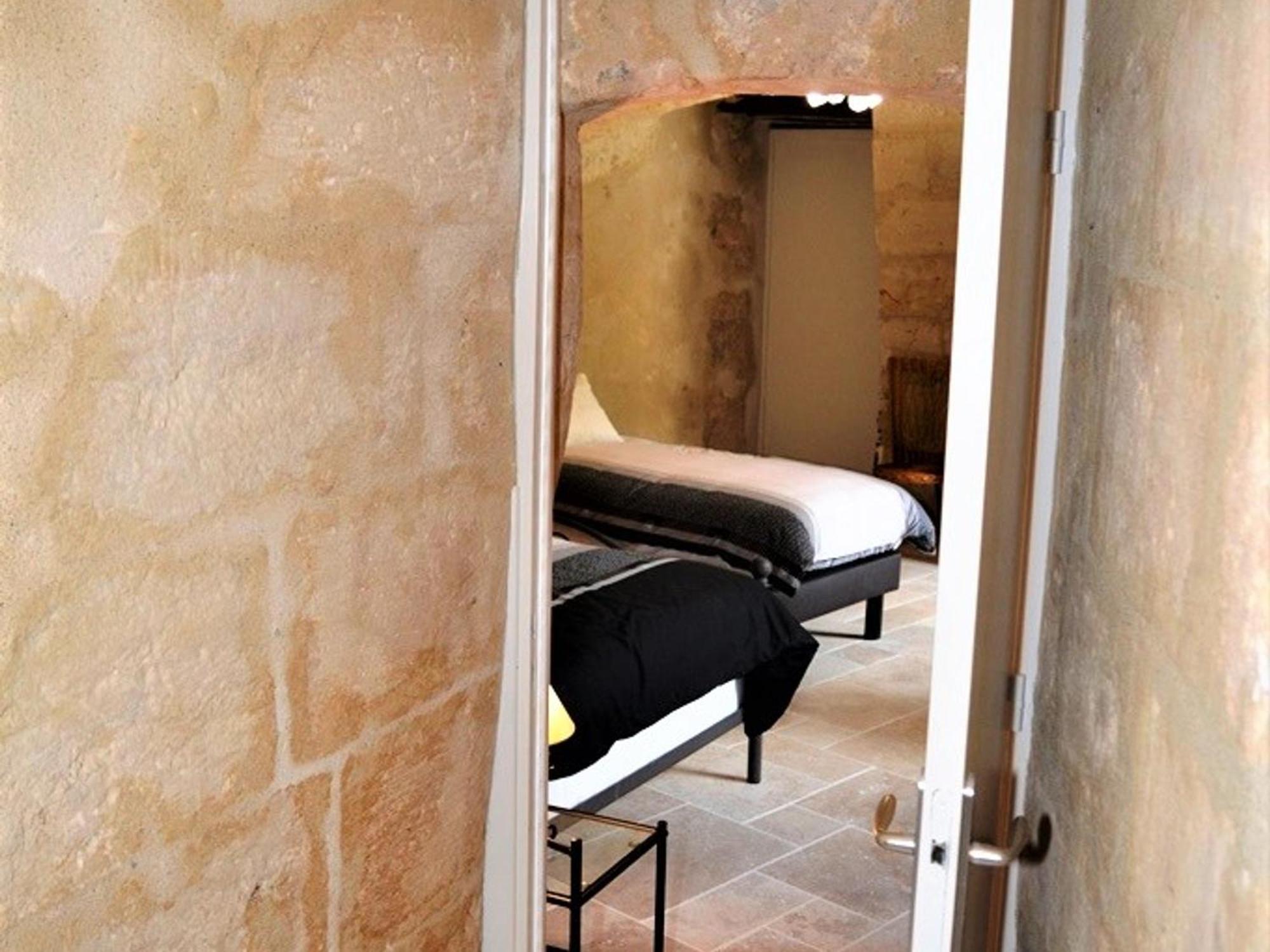 Maison Troglodyte Elegante Avec Spa, Salle De Jeux Et Jardin Clos A Vouvray - Fr-1-381-87 Ngoại thất bức ảnh