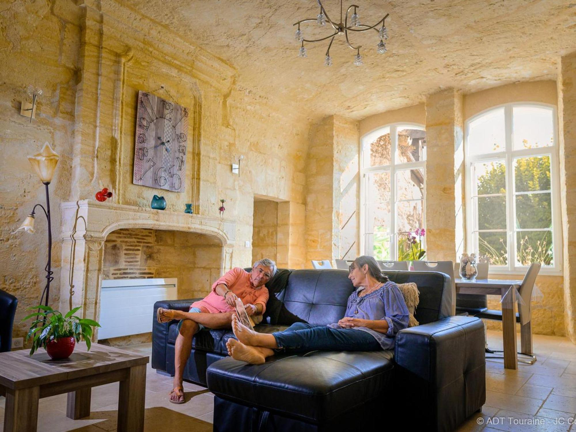 Maison Troglodyte Elegante Avec Spa, Salle De Jeux Et Jardin Clos A Vouvray - Fr-1-381-87 Ngoại thất bức ảnh